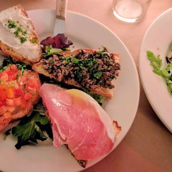 Malatesta Trattoria - Crostini Misti ($10.50) - Italian Near Me - New York, New York