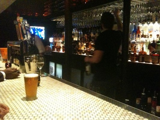 Darryl's Corner Bar & Kitchen by null