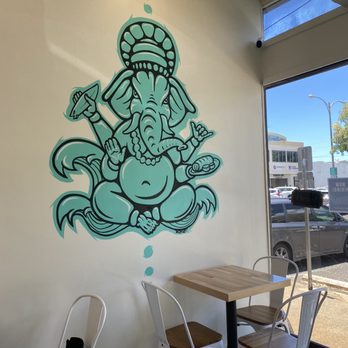 Ganesh Dosa - Decor - Indian Near Me - Kailua, Hawaii Ganesh Dosa - Decor - Indian Near Me - Kailua, Hawaii