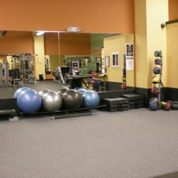 Option 1 Fitness - Townsend Stretching Area