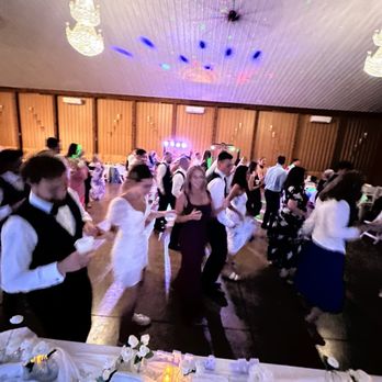 Serenity Winery Events - Party Time! with Doctor d's Wedding and Event Dj's - Venues & Event Spaces Near Me - Huntsburg, Ohio Serenity Winery Events - Party Time! with Doctor d's Wedding and Event Dj's - Venues & Event Spaces Near Me - Huntsburg, Ohio