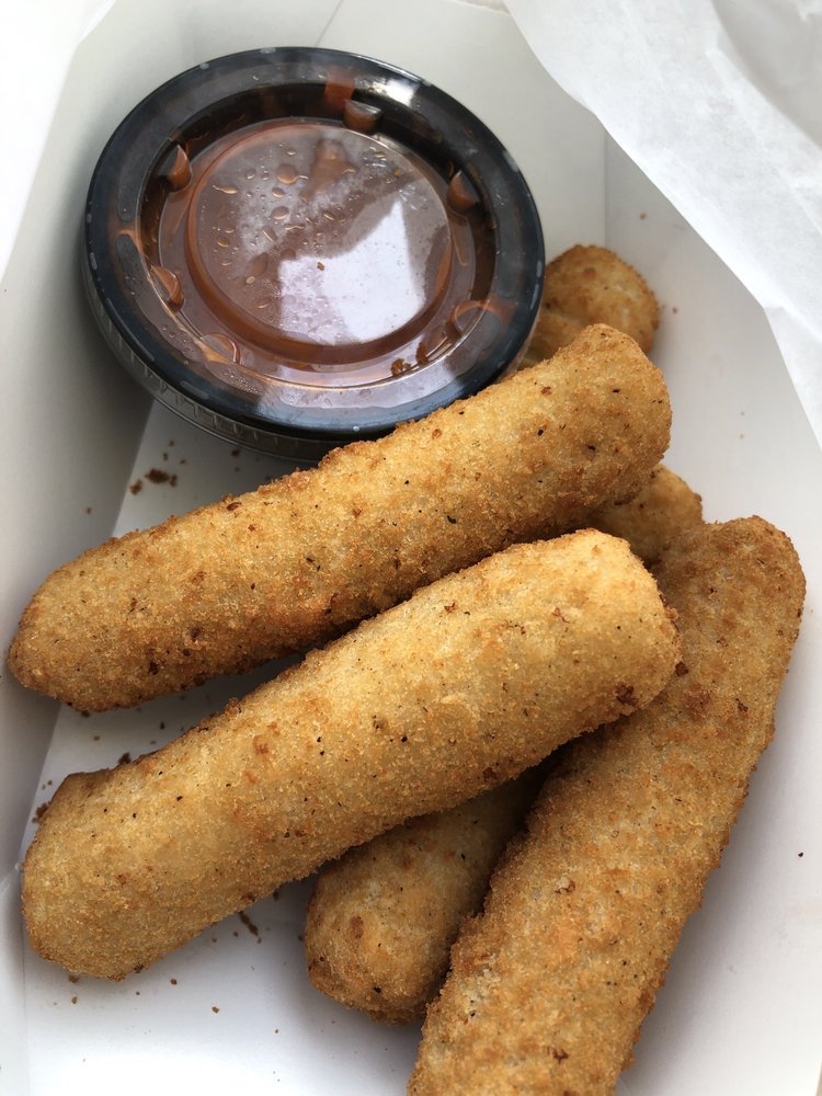 QUARTERDECK Updated August 2024 28 Photos & 40 Reviews 29 Dock St