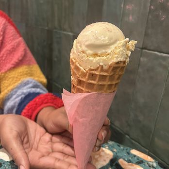 Sampaguita - Keso guava cheesecake - Ice Cream & Frozen Yogurt Near Me - Orlando, Florida Sampaguita - Keso guava cheesecake - Ice Cream & Frozen Yogurt Near Me - Orlando, Florida