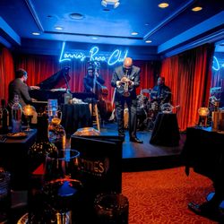 Lonnie's Reno Club