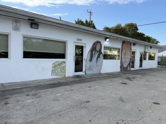 Clive's Cafe by null Clive's Cafe by null