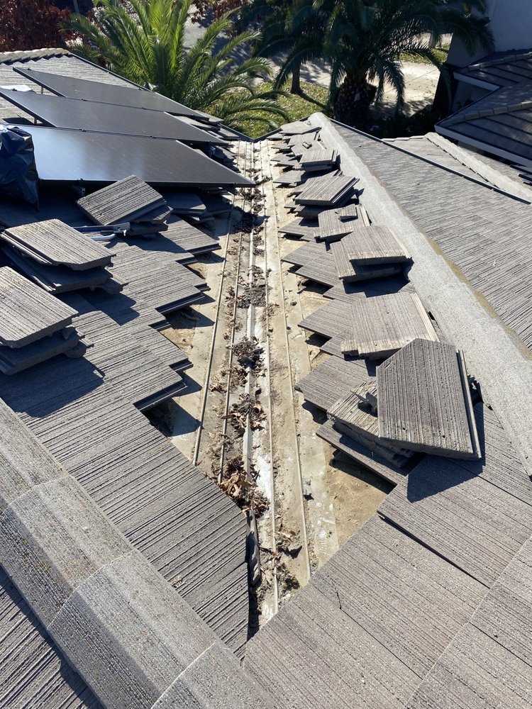 Slide of Kora Roofing