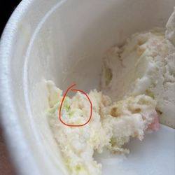 La Michoacana Paleteria Y Neveria - I found a hair in the Ice Cream (2 Scoops)