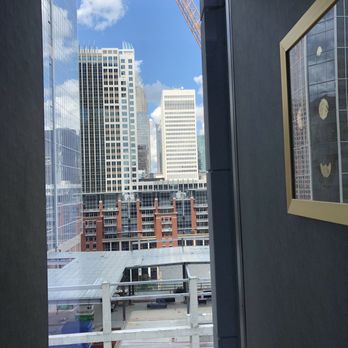 JW Marriott Charlotte - View from bathroom toilet. (You can close shade too) - Hotels Near Me - Charlotte, North Carolina JW Marriott Charlotte - View from bathroom toilet. (You can close shade too) - Hotels Near Me - Charlotte, North Carolina