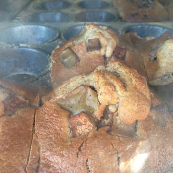 Meir's Hemishe Bakery - Caramelized apples - Bakeries Near Me - Brooklyn, New York Meir's Hemishe Bakery - Caramelized apples - Bakeries Near Me - Brooklyn, New York