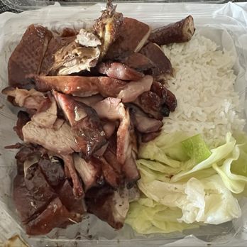 Roast Eatery - 3 Item combo rice plate (roast duck, Char Sui, Soy Sauce Chicken) - Chinese Near Me - Brentwood, California Roast Eatery - 3 Item combo rice plate (roast duck, Char Sui, Soy Sauce Chicken) - Chinese Near Me - Brentwood, California
