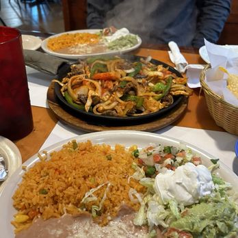 Habaneros - fajita for 2 - Mexican Near Me - Knoxville, Tennessee Habaneros - fajita for 2 - Mexican Near Me - Knoxville, Tennessee