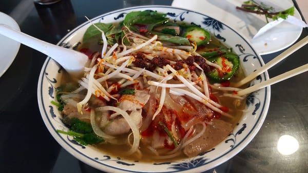 Thuy's Pho by null