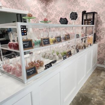 Kandy Apples by K - Inside... the candy apples - Candy Stores Near Me - Raleigh, North Carolina