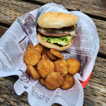 Three Rivers Resort Restaurant - Burger - American Near Me - La Push, Washington Three Rivers Resort Restaurant - Burger - American Near Me - La Push, Washington