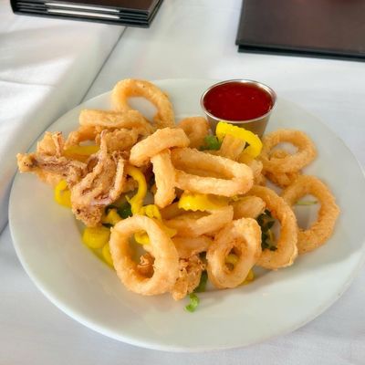 Finz Bar & Grill by null