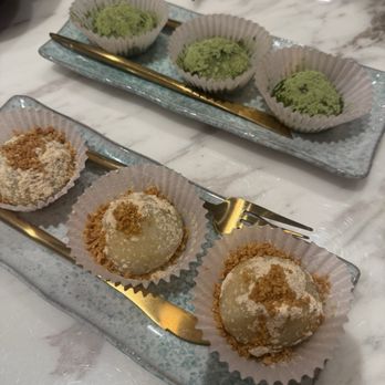 Supreme Dumplings - Black Sesame Mochi Rice Balls: Peanut and Matcha - Shanghainese Near Me - Honolulu, Hawaii Supreme Dumplings - Black Sesame Mochi Rice Balls: Peanut and Matcha - Shanghainese Near Me - Honolulu, Hawaii