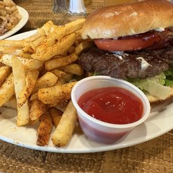 Oval Office - Bacon burger and seasoned fries