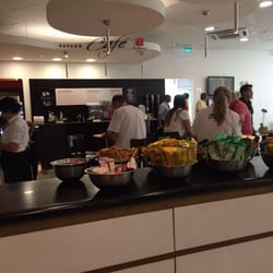 Centurion American Express Club - Bar
