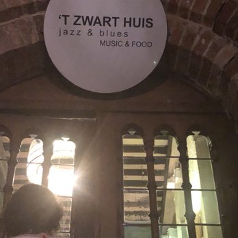 Bistro Zwart Huis - Upstairs entry... - Belgian Near Me - Bruges, VWV