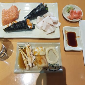 Gallery Sushi - some fried orders, hand rolls, and salmon and tuna sashimi - Sushi Bars Near Me - Toronto, Ontario