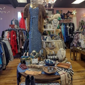 Ooh La La - Used, Vintage & Consignment Near Me - Twin Falls, Idaho Ooh La La - Used, Vintage & Consignment Near Me - Twin Falls, Idaho