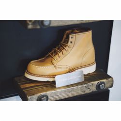 The Stockist - Women's Redwing Heritage line now available.