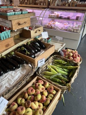 Amber Waves Farm, Market & Cafe by null