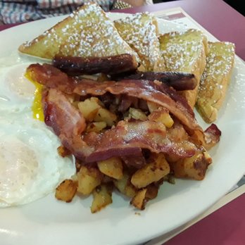 Emerald's Eatery - Demanding Dan's Emerald's Special - Breakfast & Brunch Near Me - South Windsor, Connecticut