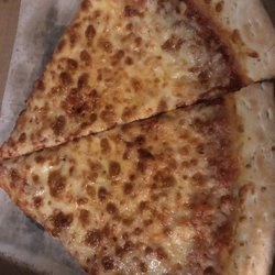 Corner Grill N Pizzeria - Delicious slices here!