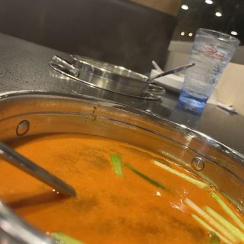 Chong Qing Hot Pot - Tom Yum Broth - Hot Pot Near Me - Honolulu, Hawaii