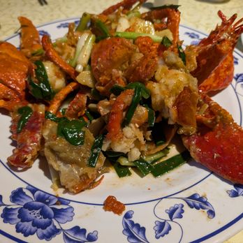 Boston Lobster - 4 pound ginger and green onions lobster - Chinese Near Me - Rosemead, California Boston Lobster - 4 pound ginger and green onions lobster - Chinese Near Me - Rosemead, California