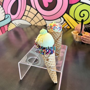 Gerald's Ice Cream Bar - Ice Cream & Frozen Yogurt Near Me - Virginia Beach, Virginia Gerald's Ice Cream Bar - Ice Cream & Frozen Yogurt Near Me - Virginia Beach, Virginia