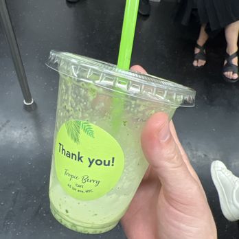 Tropic Berry Cafe - Green Smoothie - Acai Bowls Near Me - New York, New York