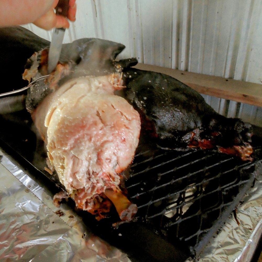 Covered Wagon Camp Resort - Pig Roast 2015 a full house 165 lbs gone. - Resorts Near Me - Ottawa Lake, Michigan Covered Wagon Camp Resort - Pig Roast 2015 a full house 165 lbs gone. - Resorts Near Me - Ottawa Lake, Michigan