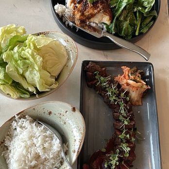 The Peached Tortilla - Top: Malaysian Chicken Bottom: Hanger Steak Ssam - Asian Fusion Near Me - Austin, Texas The Peached Tortilla - Top: Malaysian Chicken Bottom: Hanger Steak Ssam - Asian Fusion Near Me - Austin, Texas