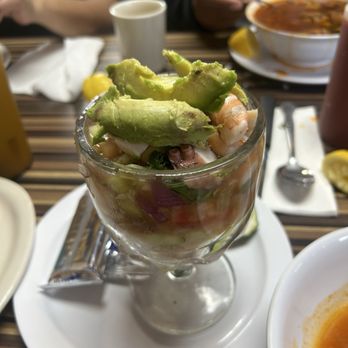 Mi Lindo Apatzingan - Campechana - Mexican Near Me - Riverside, California