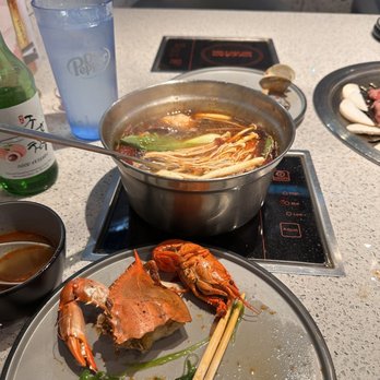 Volcano Hot Pot & BBQ - Hot pot in front of each seat - Hot Pot Near Me - Winter Garden, Florida Volcano Hot Pot & BBQ - Hot pot in front of each seat - Hot Pot Near Me - Winter Garden, Florida