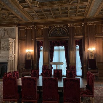 Vanderbilt Mansion - Landmarks & Historical Buildings Near Me - Hyde Park, New York
