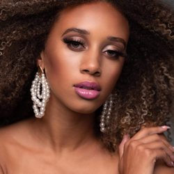 Makeup by Facial Garnish - Photo shoot
