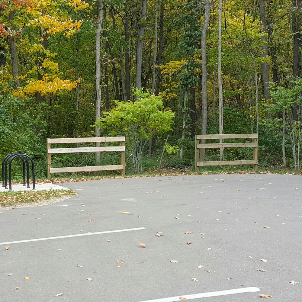 Brandywine Creek & Nature Park - Parking - Parks Near Me - Niles, Michigan