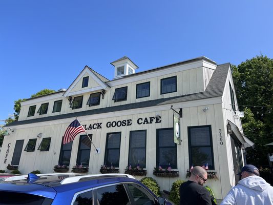 Black Goose Café by null