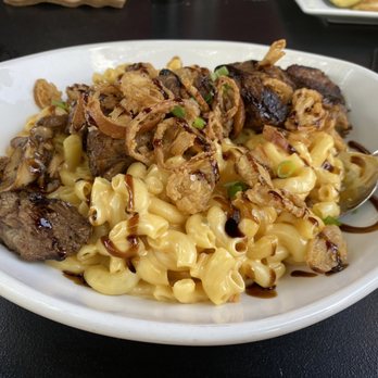 City Pork Perkins - Short ribs Mac and Cheese - $17 - Breakfast & Brunch Near Me - Baton Rouge, Louisiana