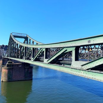 Eiserner Steg - Iron bridge - Landmarks & Historical Buildings Near Me - Frankfurt, HE