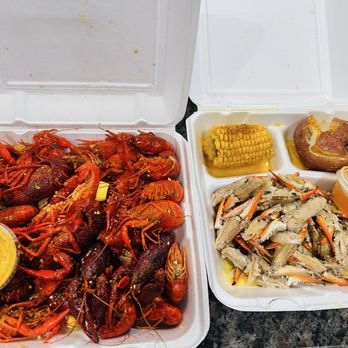 Te'Jun The Texas Cajun- Red Oak - 2lb crawfish, crab finger plate - Cajun/Creole Near Me - Red Oak, Texas Te'Jun The Texas Cajun- Red Oak - 2lb crawfish, crab finger plate - Cajun/Creole Near Me - Red Oak, Texas