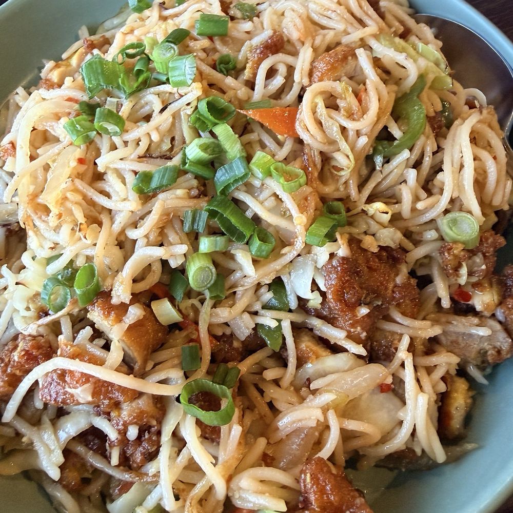 Aroma Indian Grill - Haaka noodles (with chicken) - Indian Near Me - Baton Rouge, Louisiana