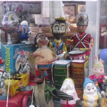 Antiques At Gresham Lake - Antiques Near Me - Raleigh, North Carolina