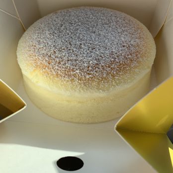 Cheesetella - Jiggle jiggle little cheesecake! - Desserts Near Me - Los Angeles, California