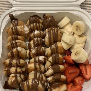 Crepas y Delicias moni - Strawberry banana Nutella mini pancakes - Desserts Near Me - Oxnard, California Crepas y Delicias moni - Strawberry banana Nutella mini pancakes - Desserts Near Me - Oxnard, California