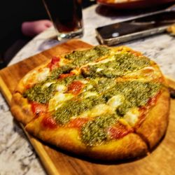 Rocky River Bar & Grille - Margherita pizza