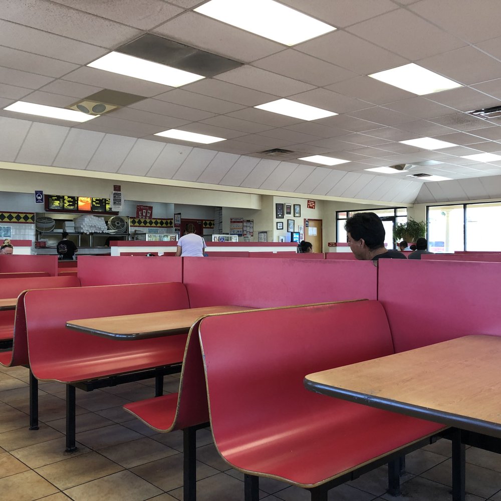 Chico's Tacos - View of the dining area. - Mexican Near Me - El Paso, Texas Chico's Tacos - View of the dining area. - Mexican Near Me - El Paso, Texas